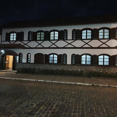 Casa Blanca Pousada Hotel Sao Lourenco  Zewnętrze zdjęcie