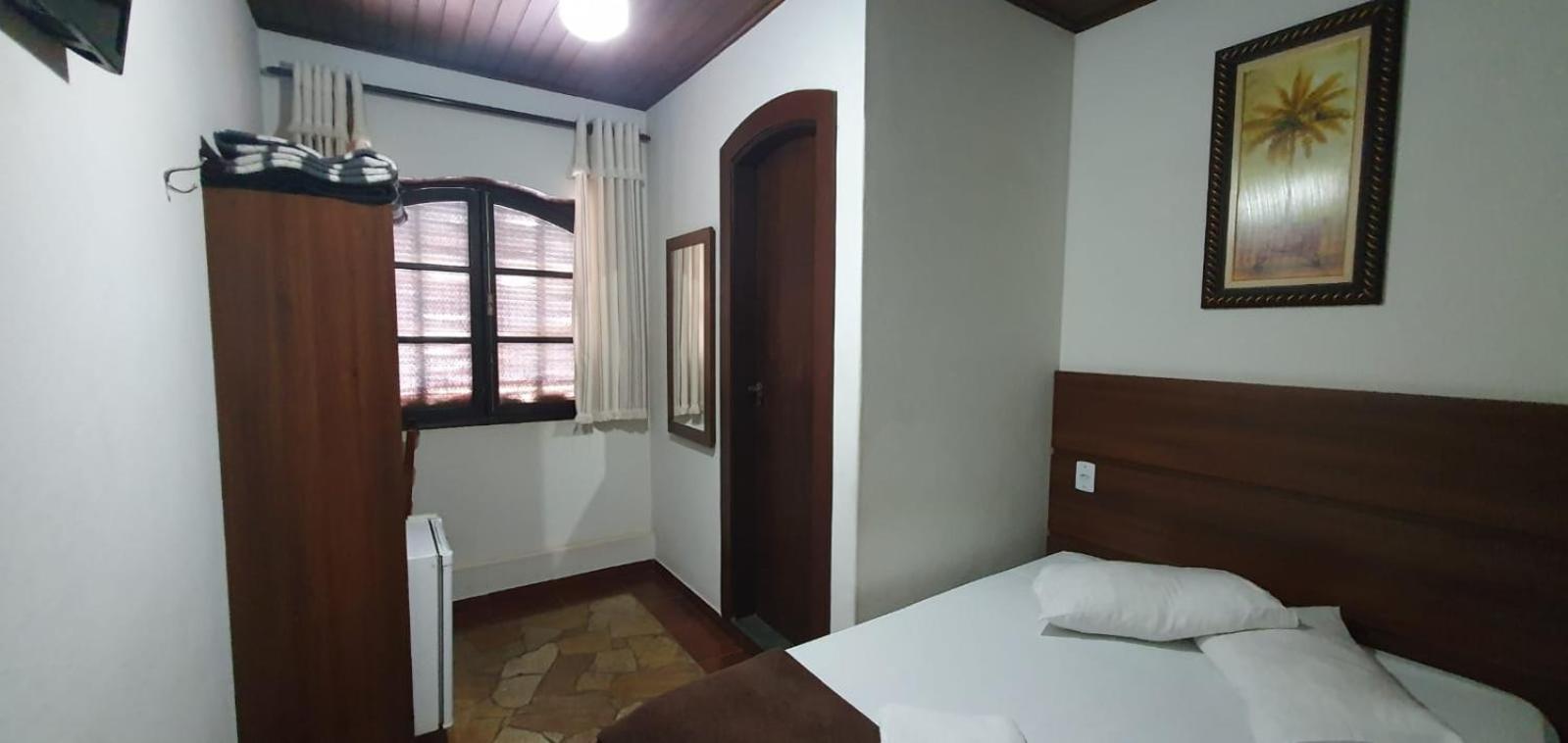 Casa Blanca Pousada Hotel Sao Lourenco  Zewnętrze zdjęcie